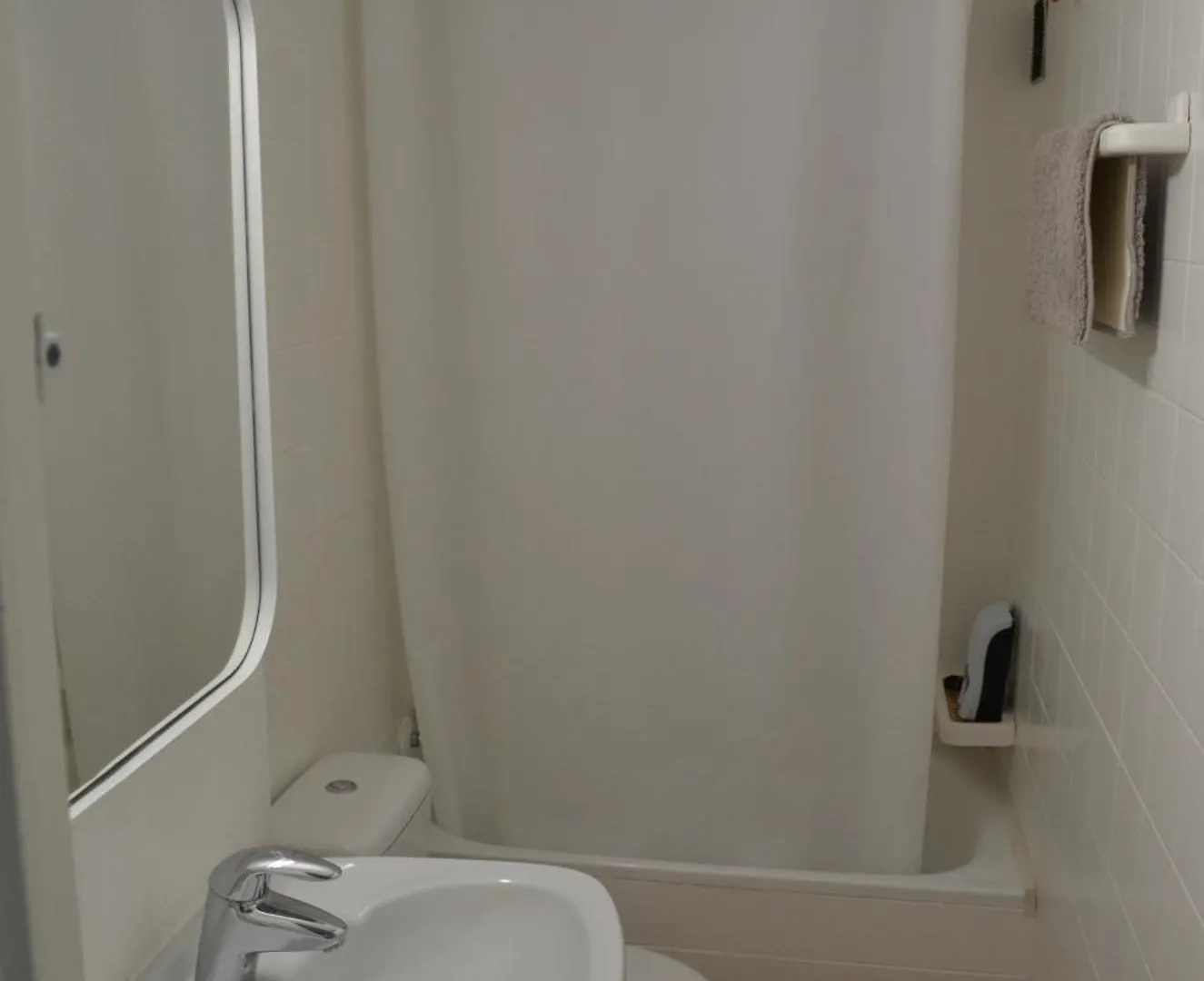 شقة Apartamento En La Playa De إمبوريابرافا